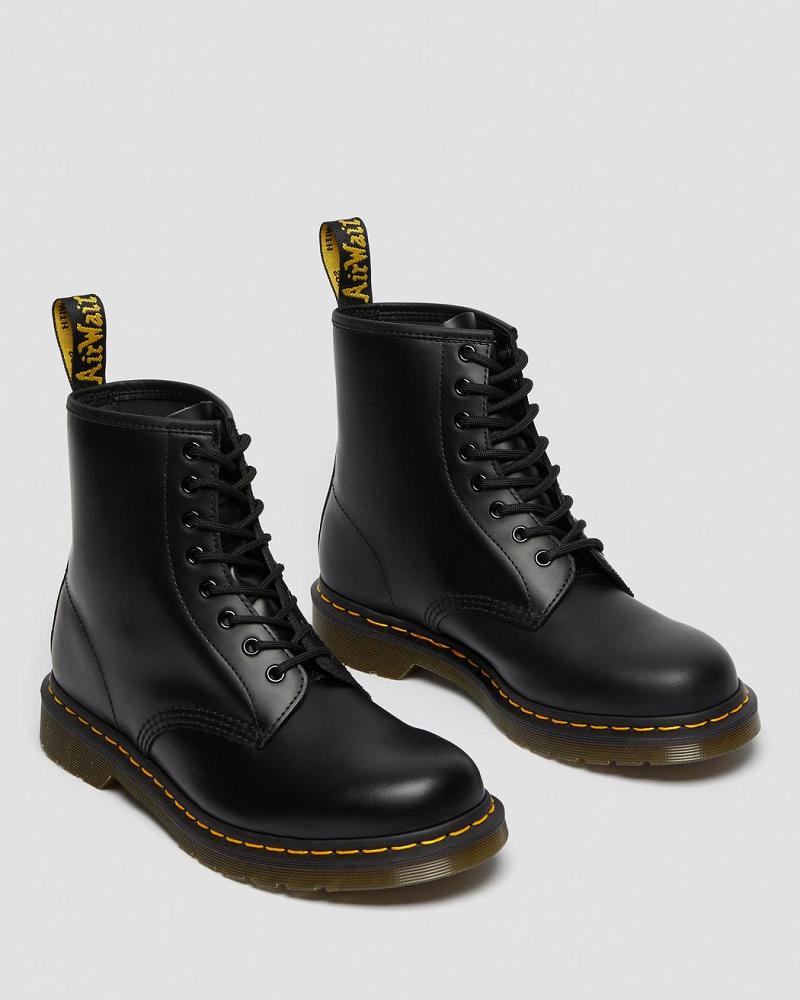 Black Women's Dr Martens 1460 Smooth Leather Lace Up Boots | CA 209SGL